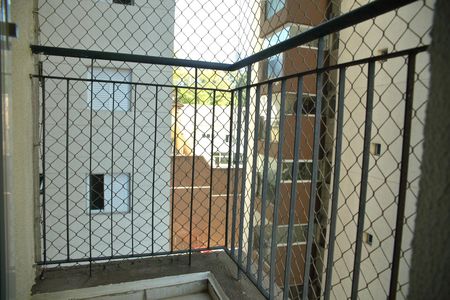 Apartamento à venda com 69m², 3 quartos e 2 vagasSuíte - Sacada 