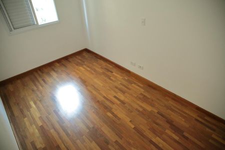 Apartamento à venda com 69m², 3 quartos e 2 vagasQuarto 2