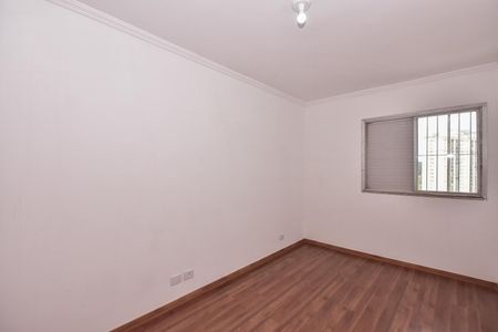 Quarto 1 de apartamento para alugar com 2 quartos, 78m² em Chácara Agrindus, Taboão da Serra