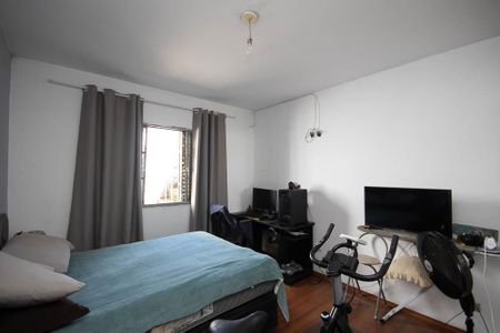 Casa à venda com 179m², 3 quartos e 2 vagasQuarto 2