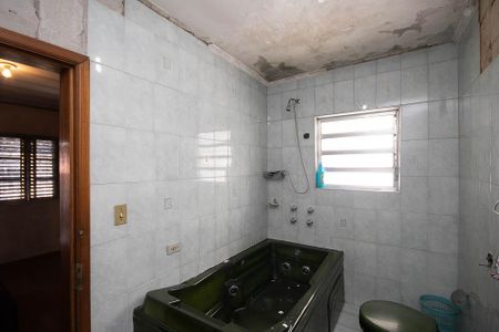 Banheiro da Suíte de casa à venda com 3 quartos, 179m² em Jardim Brasil (zona Norte), São Paulo