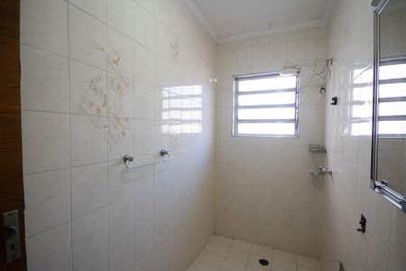 Casa à venda com 179m², 3 quartos e 2 vagasBanheiro 2