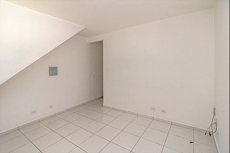 Casa para alugar com 150m², 3 quartos e 1 vaga Casa para alugar com 150m², 3 quartos e 1 vagaSala