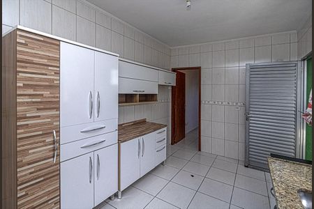Casa para alugar com 150m², 3 quartos e 1 vaga Casa para alugar com 150m², 3 quartos e 1 vagaCozinha
