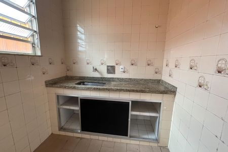 Casa para alugar com 200m², 3 quartos e 2 vagasCozinha