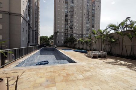 Apartamento para alugar com 50m², 2 quartos e 1 vaga Apartamento para alugar com 50m², 2 quartos e 1 vagaÁrea comum - Piscina