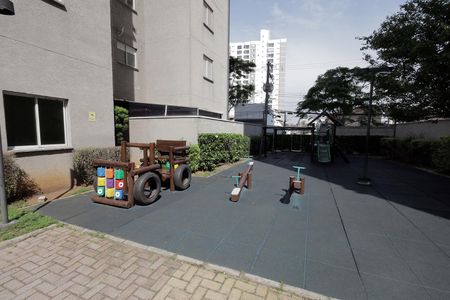 Apartamento para alugar com 50m², 2 quartos e 1 vaga Apartamento para alugar com 50m², 2 quartos e 1 vagaÁrea comum - Playground