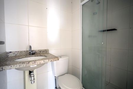 Apartamento para alugar com 50m², 2 quartos e 1 vaga Apartamento para alugar com 50m², 2 quartos e 1 vagaBanheiro