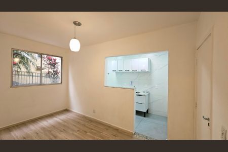 Sala de apartamento para alugar com 2 quartos, 50m² em Vila Della Piazza, Jundiaí