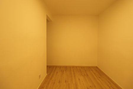 Quarto de apartamento para alugar com 3 quartos, 50m² em Vila Della Piazza, Jundiaí