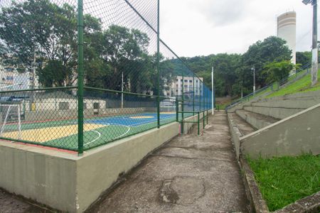 Apartamento para alugar com 58m², 3 quartos e 1 vagaÁrea comum - Quadra