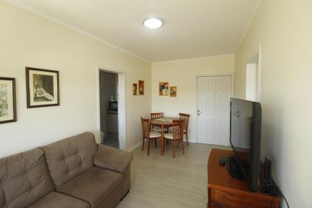Sala de apartamento para alugar com 1 quarto, 42m² em Jardim Botânico, Porto Alegre