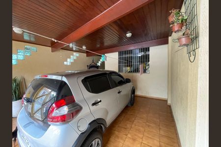 Casa à venda com 140m², 2 quartos e 2 vagas Casa à venda com 140m², 2 quartos e 2 vagasGaragem