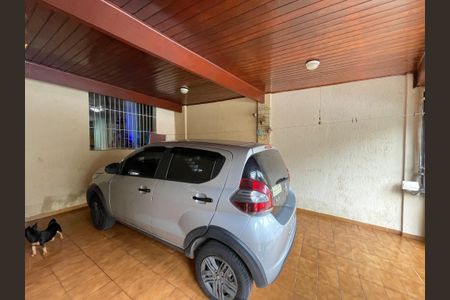 Casa à venda com 140m², 2 quartos e 2 vagas Casa à venda com 140m², 2 quartos e 2 vagasGaragem