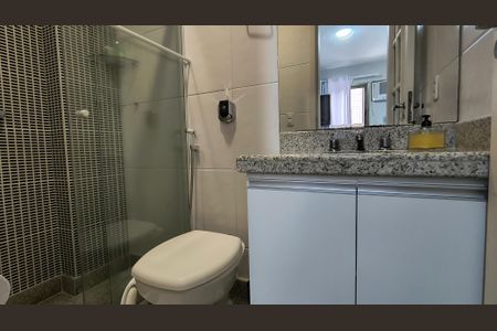 Apartamento para alugar com 282m², 3 quartos e 3 vagasBanheiro da Suíte 2