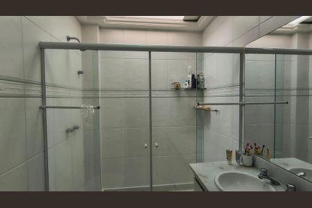 Apartamento para alugar com 282m², 3 quartos e 3 vagasBanheiro da Suíte 1