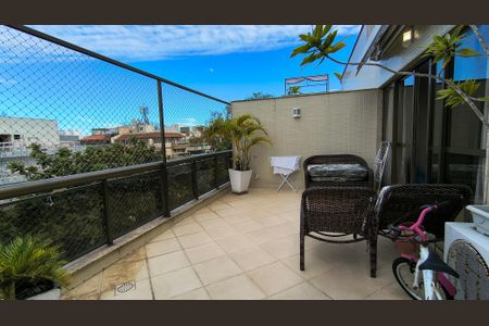 Apartamento para alugar com 282m², 3 quartos e 3 vagasVaranda