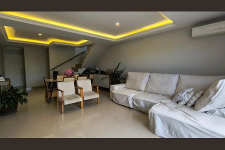 Apartamento para alugar com 282m², 3 quartos e 3 vagasSala