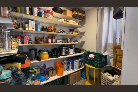 Apartamento para alugar com 282m², 3 quartos e 3 vagasQuarto de Serviço