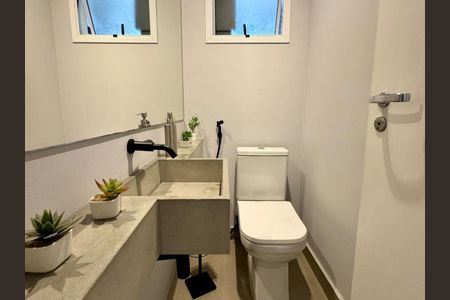 Apartamento à venda com 80m², 2 quartos e 1 vaga Apartamento à venda com 80m², 2 quartos e 1 vagaLavabo