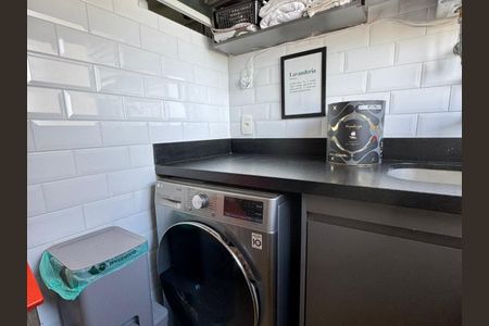 Apartamento à venda com 80m², 2 quartos e 1 vaga Apartamento à venda com 80m², 2 quartos e 1 vagaÁrea de Serviço