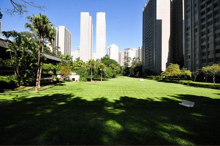 Apartamento para alugar com 245m², 4 quartos e 2 vagasÁrea comum