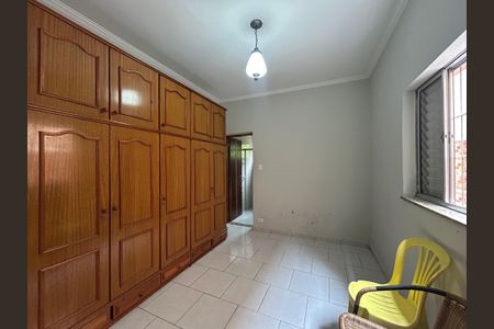 Casa para alugar com 180m², 3 quartos e 2 vagasSuíte