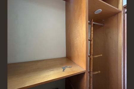 Casa para alugar com 180m², 3 quartos e 2 vagasCloset do quarto 2