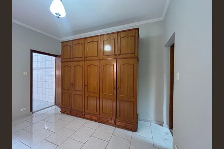 Casa para alugar com 180m², 3 quartos e 2 vagasSuíte