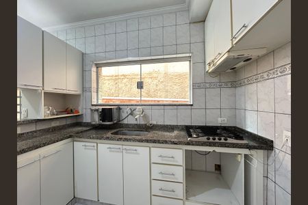 Casa para alugar com 180m², 3 quartos e 2 vagasCozinha