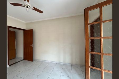Casa para alugar com 180m², 3 quartos e 2 vagasQuarto 2