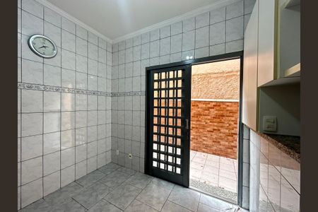 Casa para alugar com 180m², 3 quartos e 2 vagasCopa