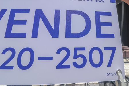 Fachada de apartamento à venda com 3 quartos, 74m² em Jardim Dona Leopoldina, Porto Alegre