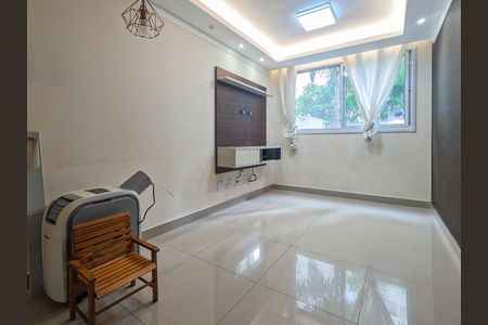Sala de apartamento para alugar com 1 quarto, 42m² em Jardim Iris, São Paulo