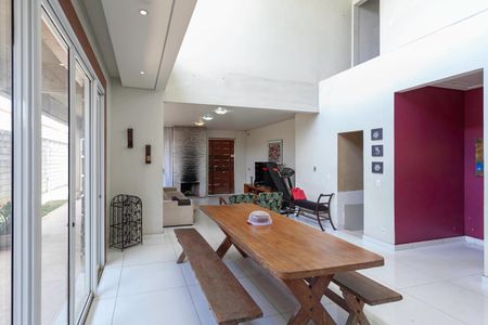 Casa à venda com 500m², 4 quartos e 2 vagasSala 1