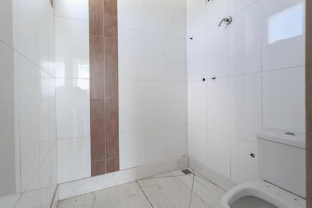 Casa à venda com 500m², 4 quartos e 2 vagasBanheiro social 