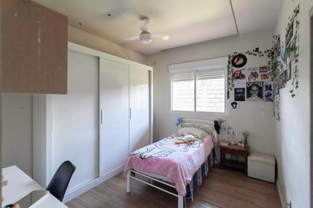 Casa à venda com 500m², 4 quartos e 2 vagasSemi suíte 2