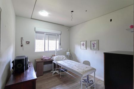 Casa à venda com 500m², 4 quartos e 2 vagasQuarto 