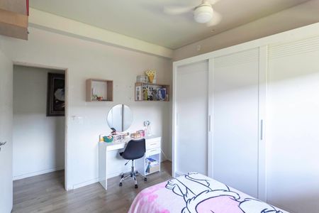 Casa à venda com 500m², 4 quartos e 2 vagasSemi suíte 2