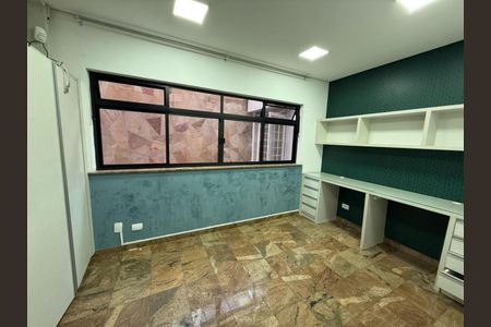 Foto 08 de casa à venda com 4 quartos, 360m² em Jardim da Gloria, São Paulo