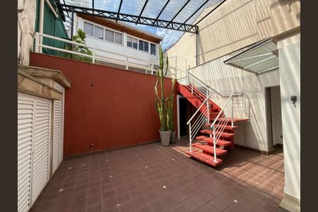 Casa à venda com 360m², 4 quartos e 5 vagasFoto 23