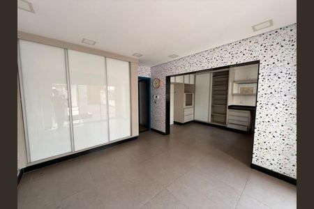 Casa à venda com 360m², 4 quartos e 5 vagasFoto 25