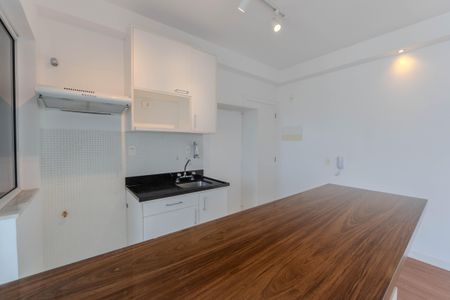 Apartamento à venda com 50m², 2 quartos e 1 vaga Apartamento à venda com 50m², 2 quartos e 1 vagaCozinha e Área de Serviço