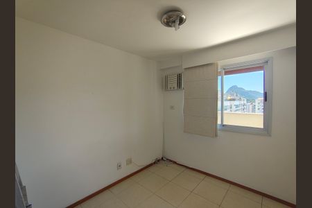Apartamento à venda com 127m², 3 quartos e 2 vagasSuite quarto 3 