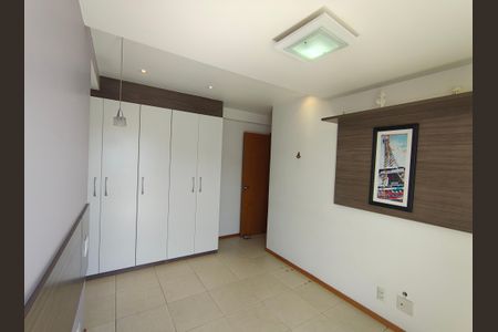 Apartamento à venda com 127m², 3 quartos e 2 vagasSuite quarto 2 