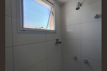 Apartamento à venda com 127m², 3 quartos e 2 vagasBanheiro suite 