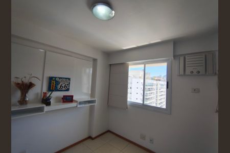 Apartamento à venda com 127m², 3 quartos e 2 vagasQuarto 1 