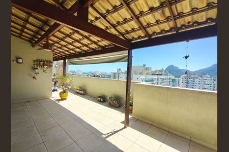 Apartamento à venda com 127m², 3 quartos e 2 vagasCobertura 