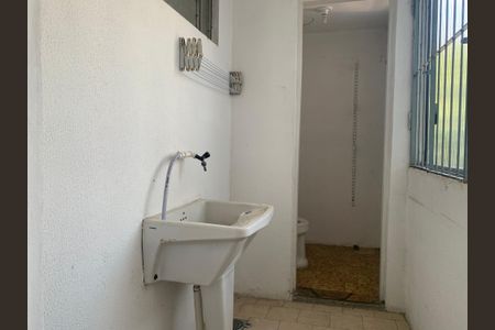 Apartamento para alugar com 75m², 2 quartos e sem vagaÁrea de Serviço