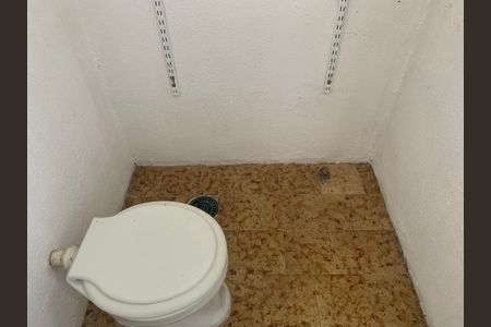 Apartamento para alugar com 75m², 2 quartos e sem vagaBanheiro de serviço